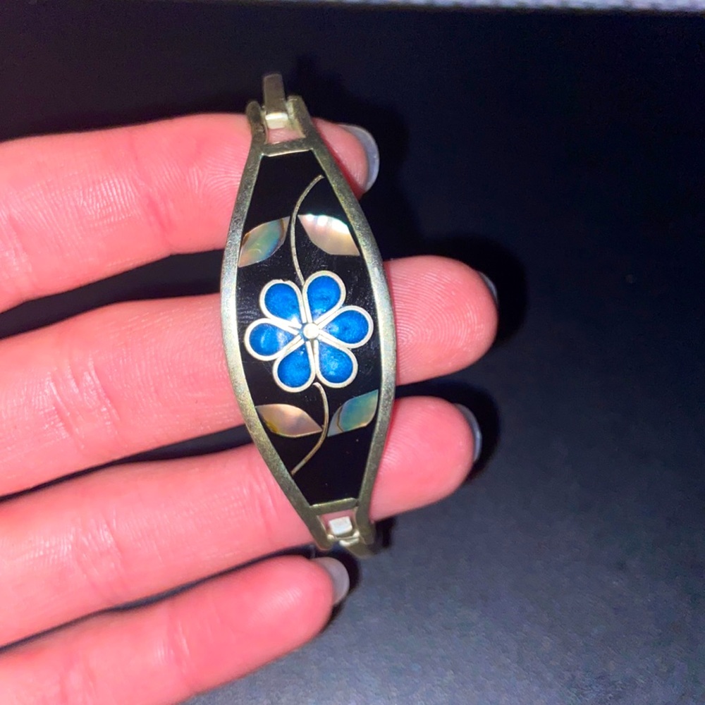 Cuff bracelet